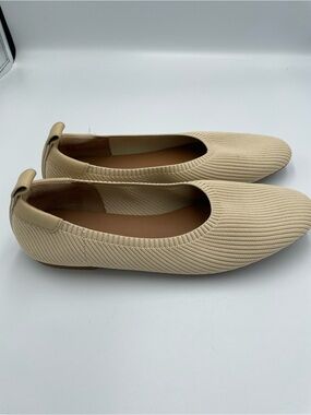 Everlane Women's Ribbed Knit Ballet Flats in Beige